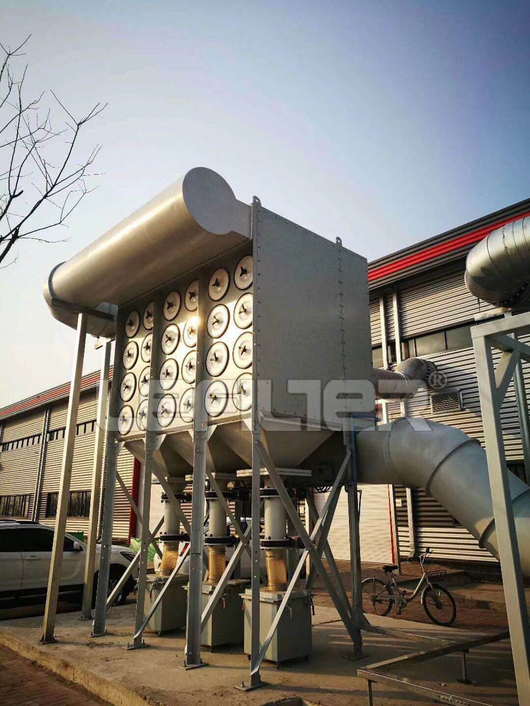 cyclone dust collector