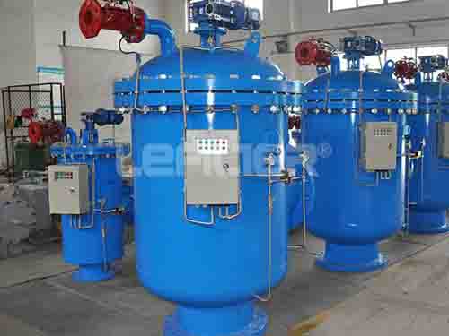 Vertical automatic cleaning circulating water filter