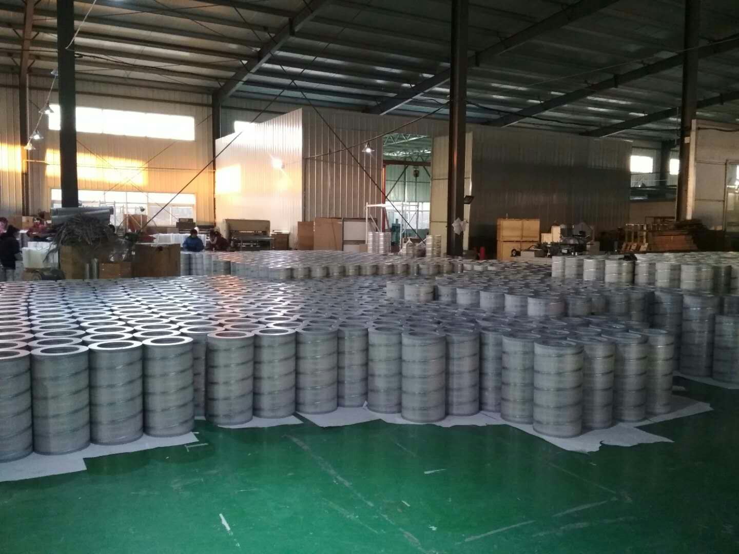 5,000-piece air filter cartridge are ready for delivery!